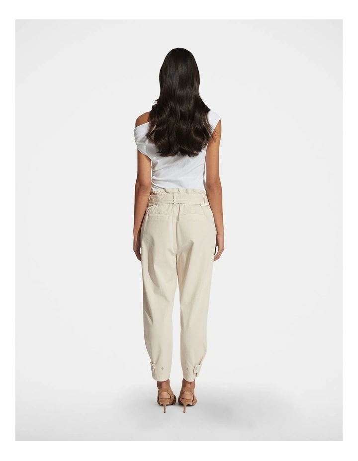 Ally Tipped Shoudler Top in White image 2