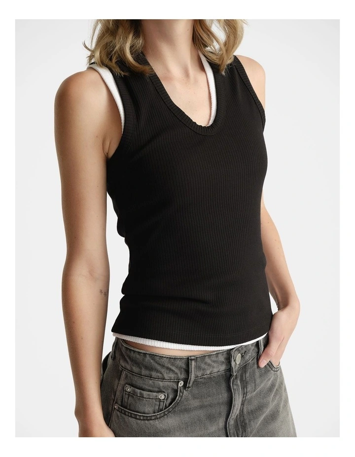 Ribbed Scoop Tank in Black image 3