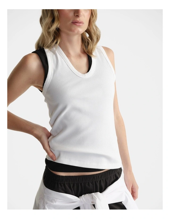 Ribbed Scoop Tank in White image 3