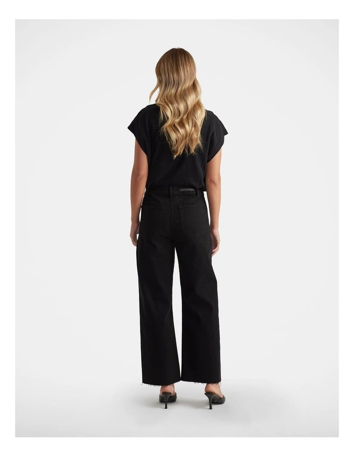 Shay Slub V Neck Tee image 2