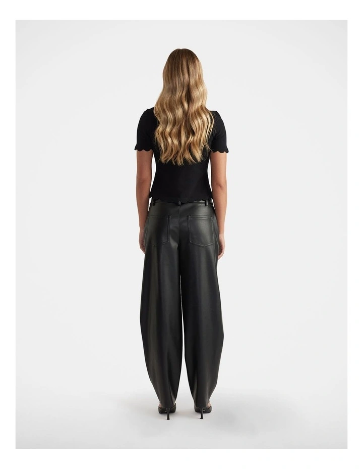 Kai Scallop Edge Tee in Black image 2