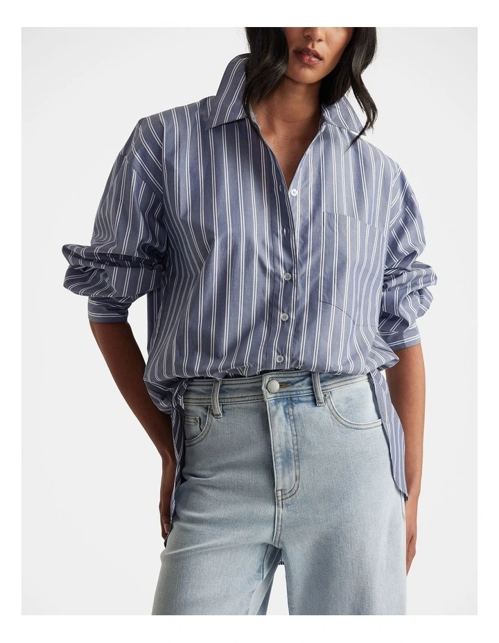 Ella Oversized Shirt in Blue image 3