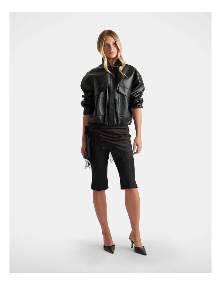 Melanie Capri Pant in Black image 1