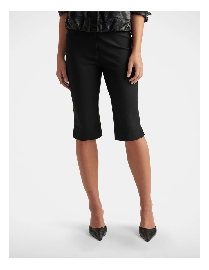 Melanie Capri Pant in Black image 3