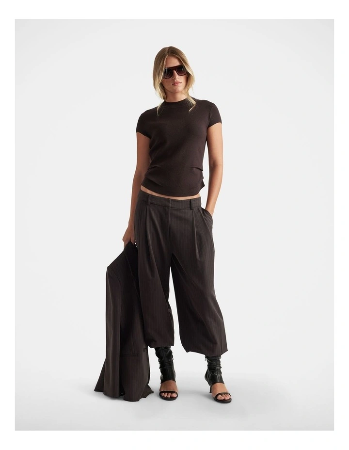 Lily Pleat Detail Knit Tee in Black image 1