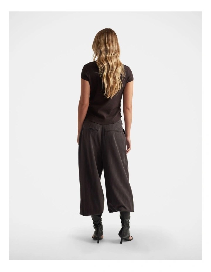 Lily Pleat Detail Knit Tee in Black image 2