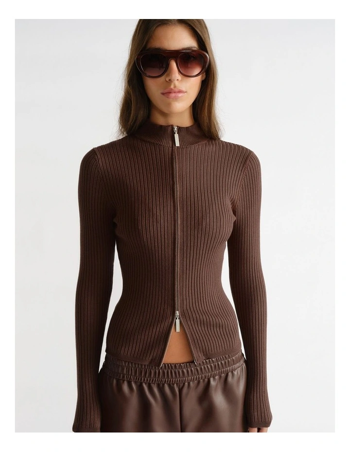 D-Luxe Knit Zip Long Sleeve image 3