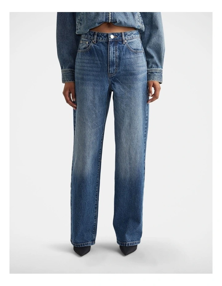 Ariana Straight Leg Jean image 3