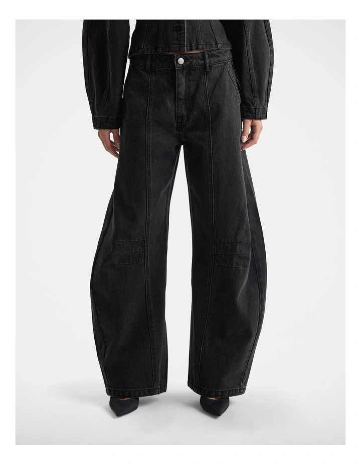 Amaya Barrel Jeans in Black image 3