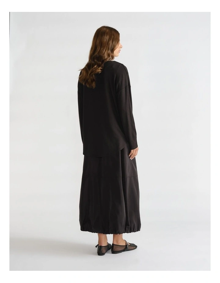 D-Luxe Long Sleeve Logo Top image 2