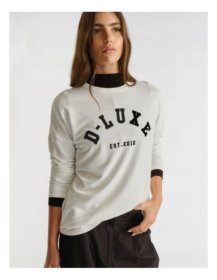 D-Luxe Long Sleeve Logo Top image 3