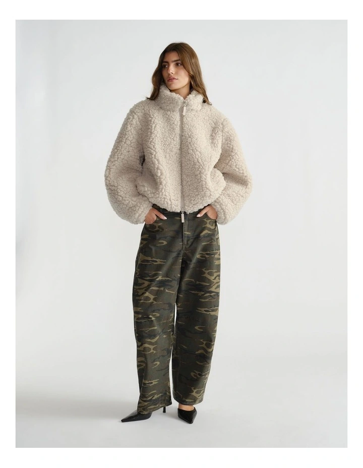 D-Luxe Sherpa Bomber image 1