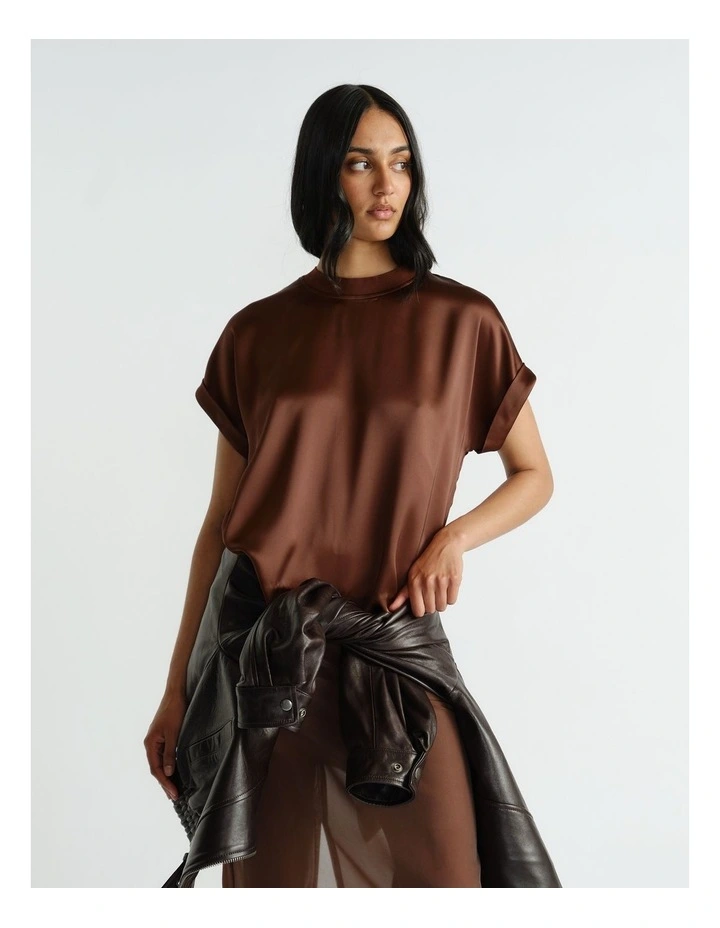 AnnMaree Satin Tee in Ginger image 3