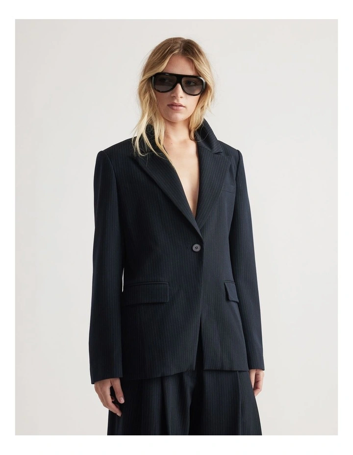 Clara Tailored Blazer image 3