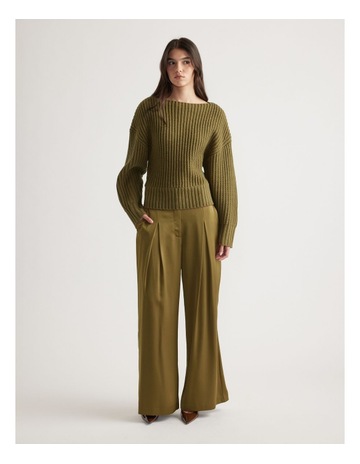 Chartreuse colour