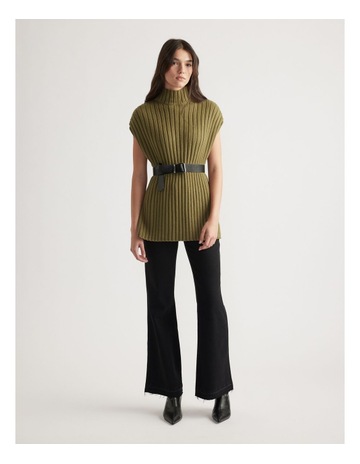 Chartreuse colour