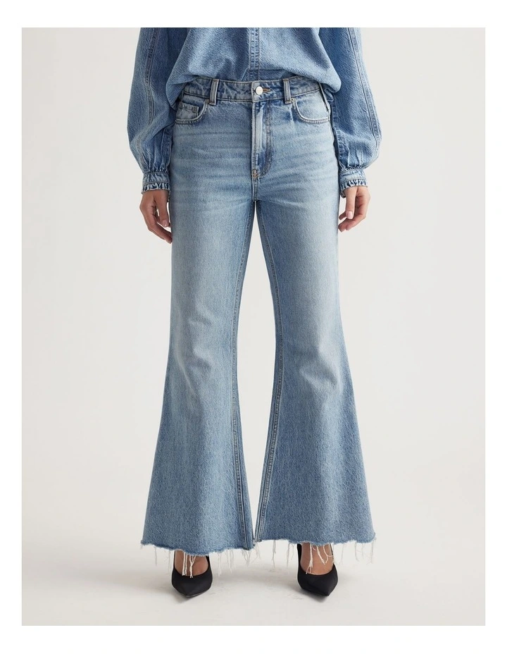 Jesse Wide Flare Jean image 3