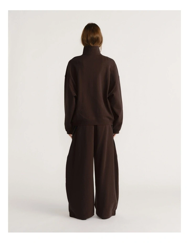 D-Luxe Quarter Zip Sweat image 2