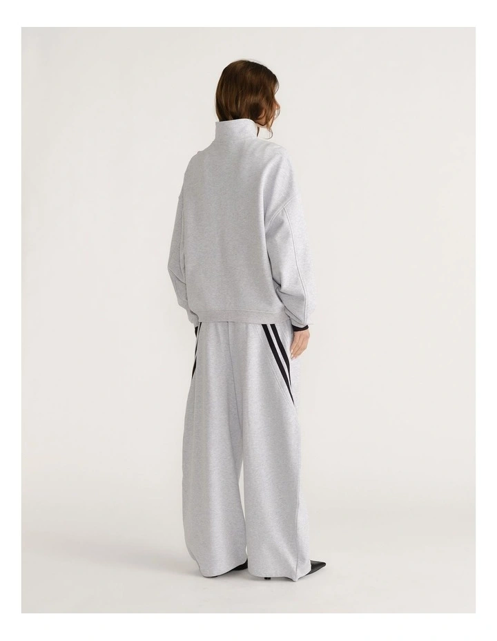 D-Luxe Quarter Zip Sweat image 2