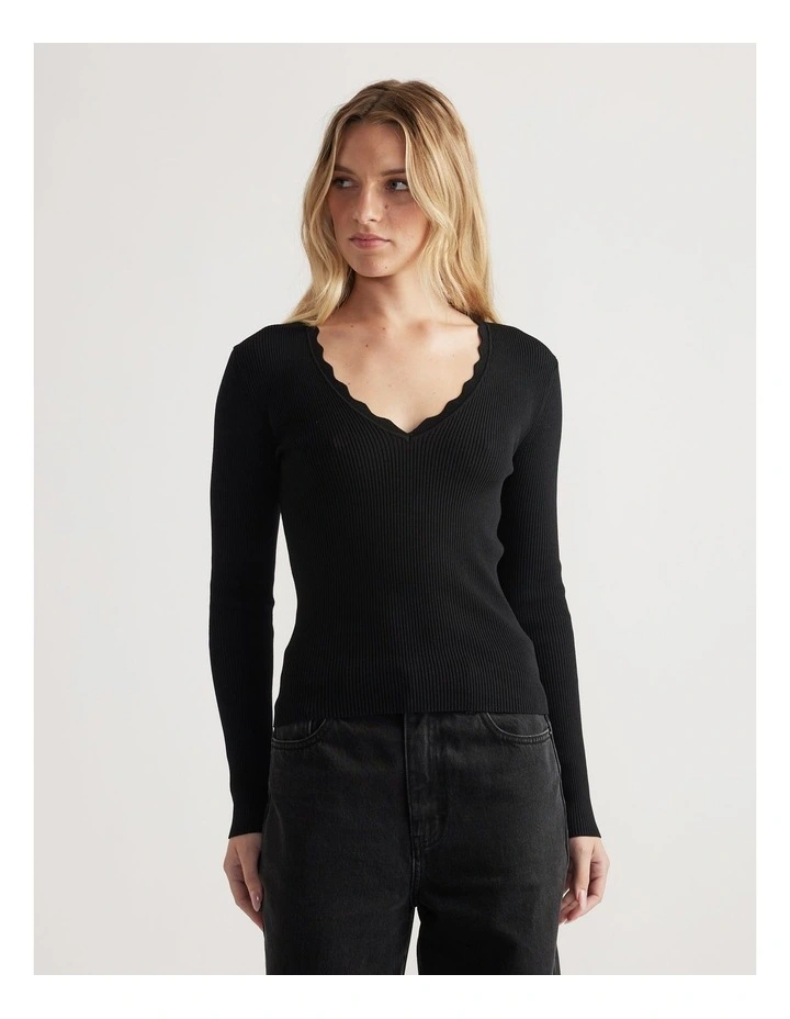 Kai V Neck Long Sleeve Top image 3