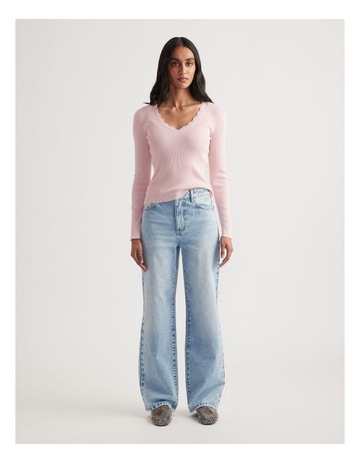 Chalk Pink colour
