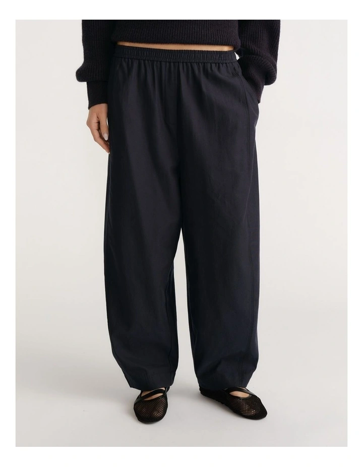 D-Luxe Twill Barrel Pant image 3