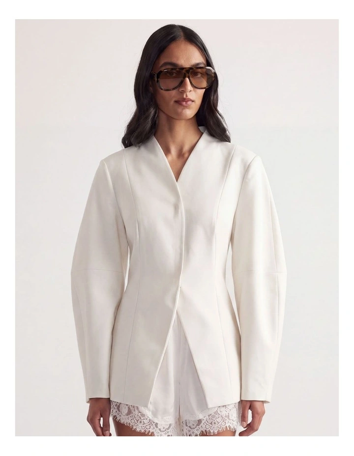 Ruby Barrel Sleeve Blazer image 3