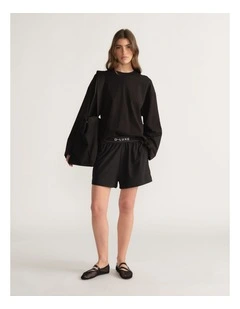 D-Luxe Technical Short