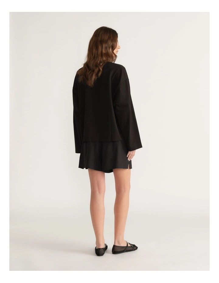 D-Luxe Long Sleeve Tee image 2