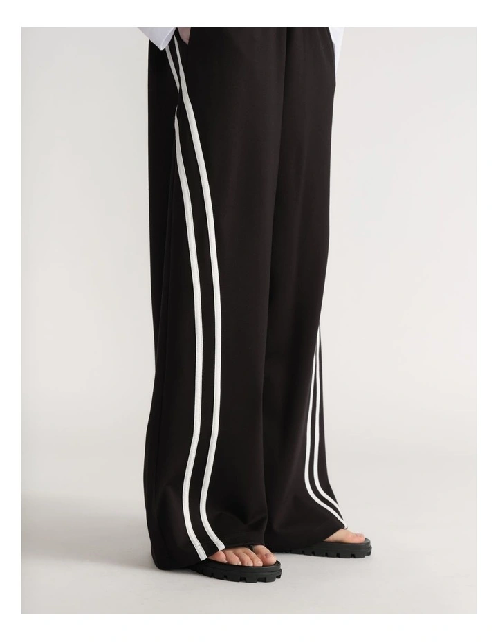 D-Luxe Side Stripe Pant image 3