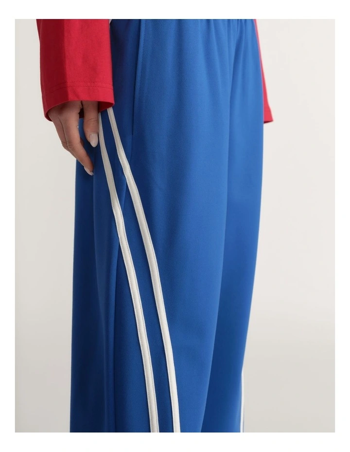 D-Luxe Side Stripe Pant image 3