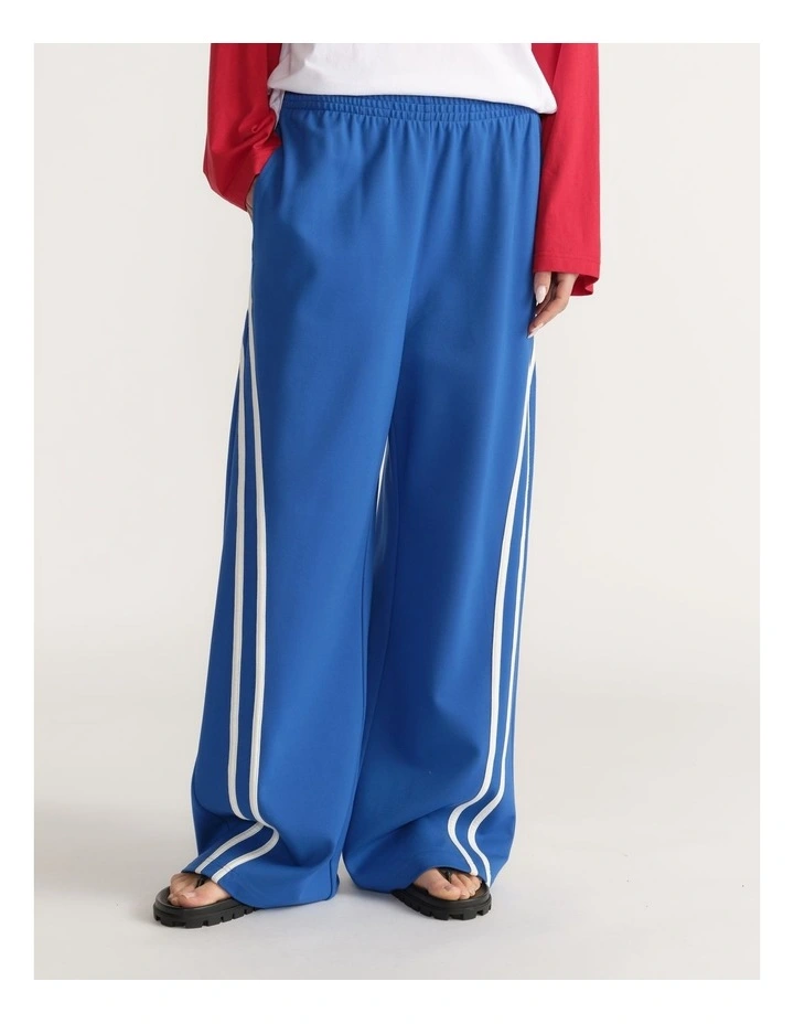 D-Luxe Side Stripe Pant image 4