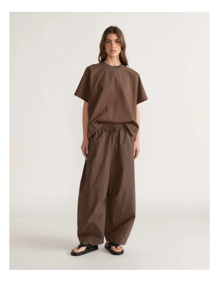 D-Luxe Poplin Barrel Pant in Whiskey Brown image 1