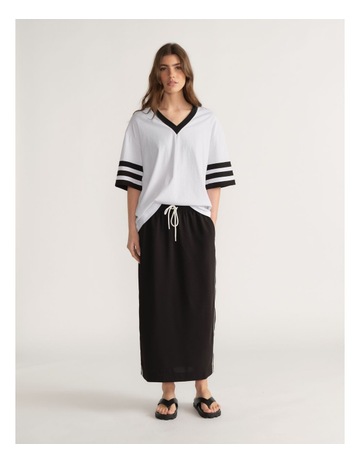 White/Black colour