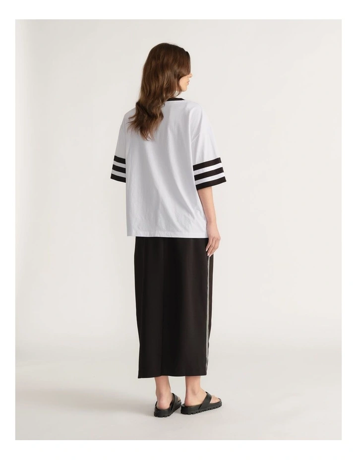 D-Luxe V Neck Stripe Tee image 2