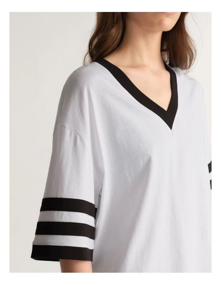 D-Luxe V Neck Stripe Tee image 3