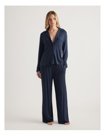 Navy colour