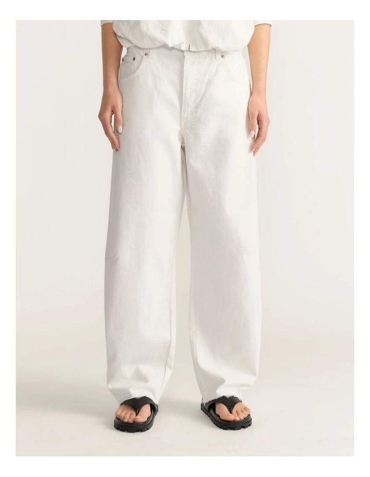 D-Luxe Cinched Barrel Jeans image 4