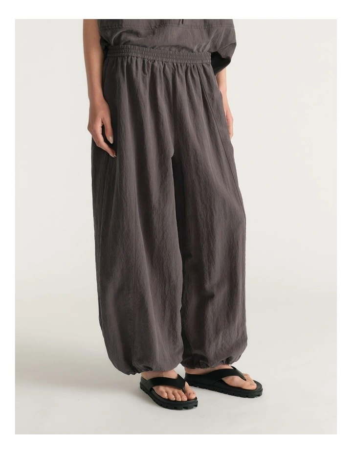 D-Luxe Balloon Pants image 4