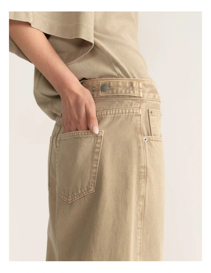 D-Luxe Cinched Barrel Jeans image 3