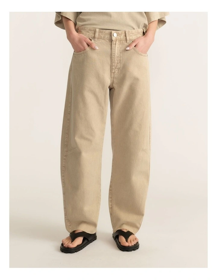 D-Luxe Cinched Barrel Jeans image 4
