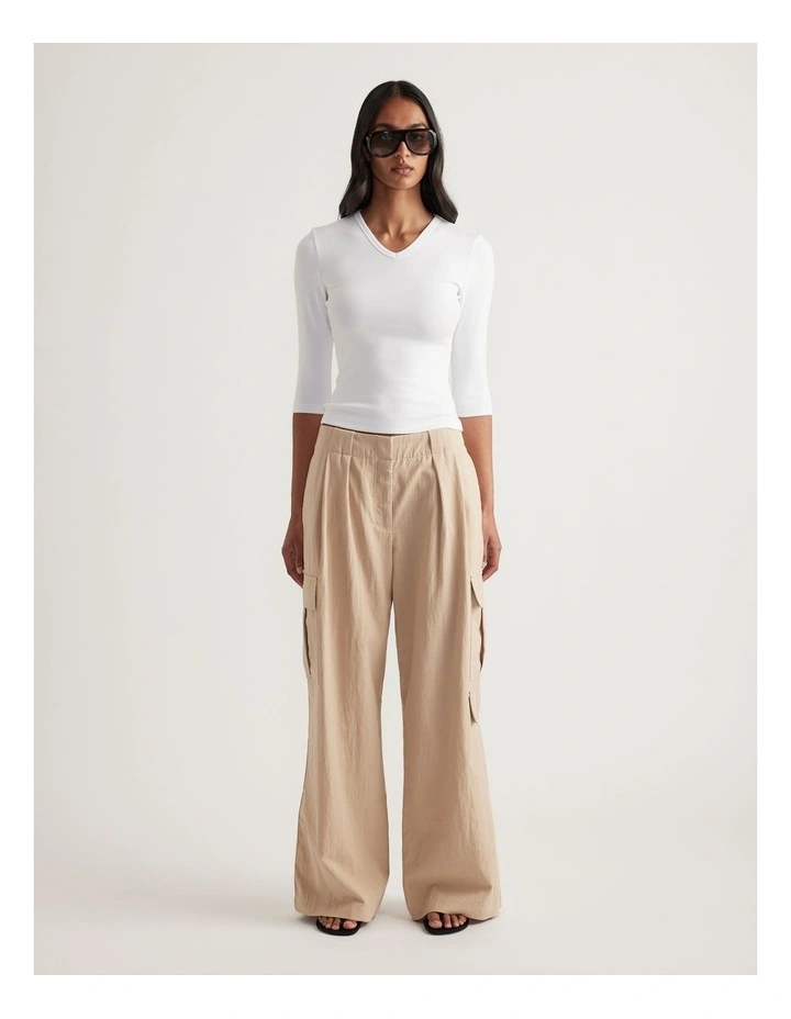 Flynn Fitted V Neck 3/4 Sleeve image 1