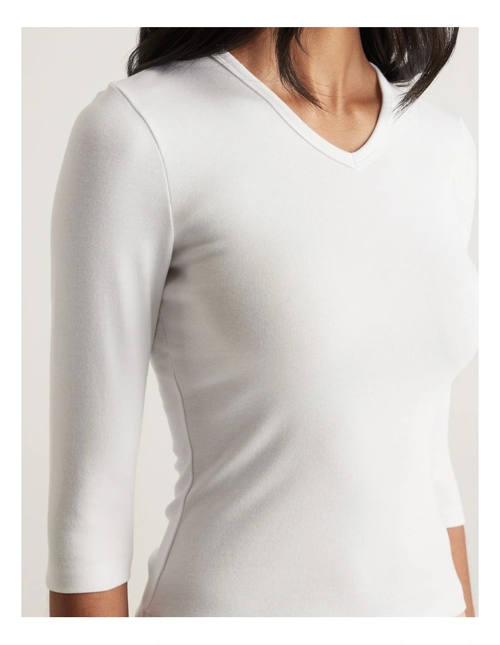 Flynn Fitted V Neck 3/4 Sleeve image 3