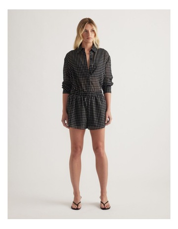 Black Check colour
