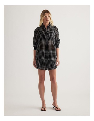 Black Check colour