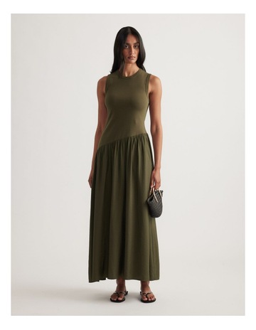 Khaki colour
