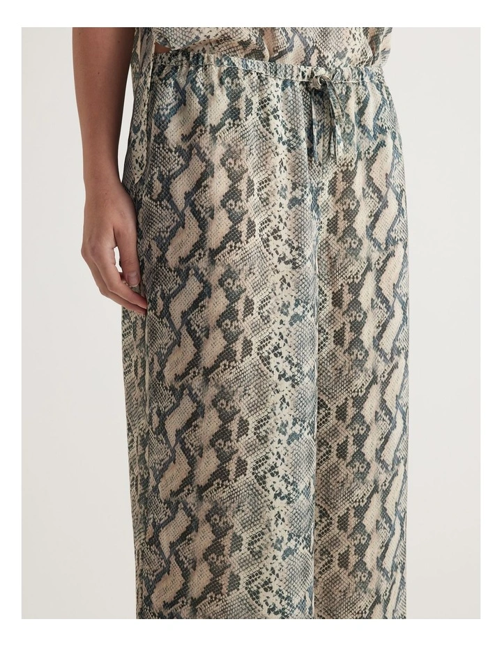 Clare Yoryu Pant image 3