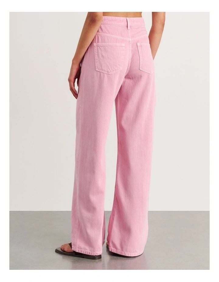 Loe Mid Rise Straight Jean in Pink image 2