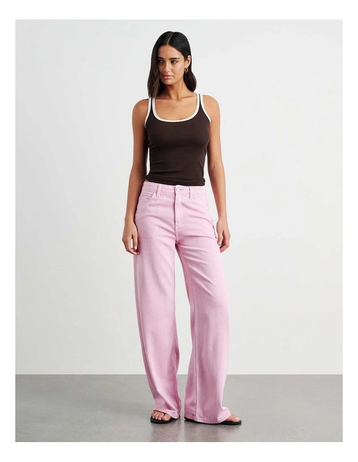 Loe Mid Rise Straight Jean in Pink image 7