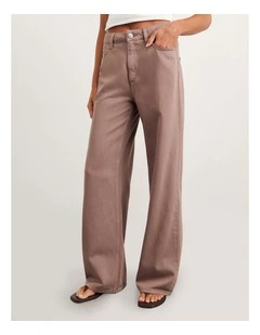Loe Mid Rise Straight Jeans in Brown